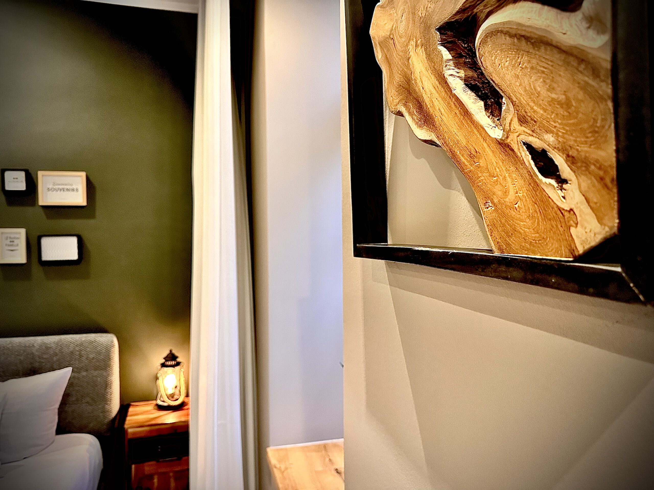Superior Doppelzimmer – Bad mit Regendusche